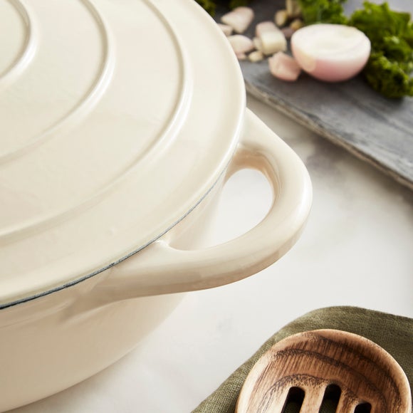 Carousel navigation image position 4 of 7