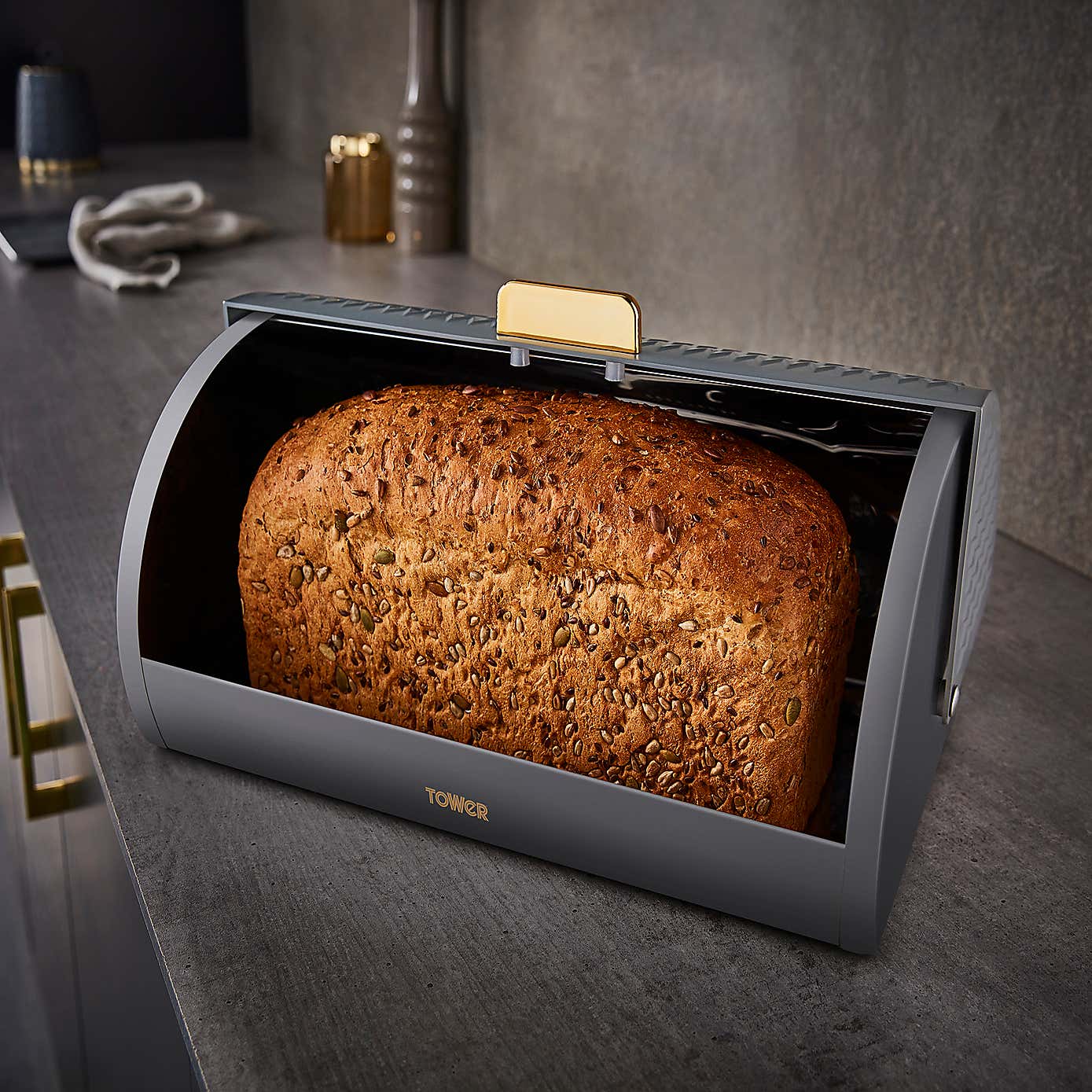 Carousel zoom image position 3 of 5