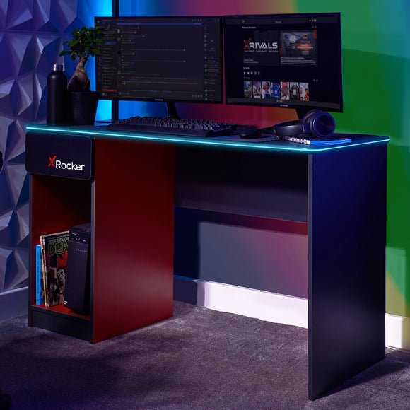 Gaming desks near deals me