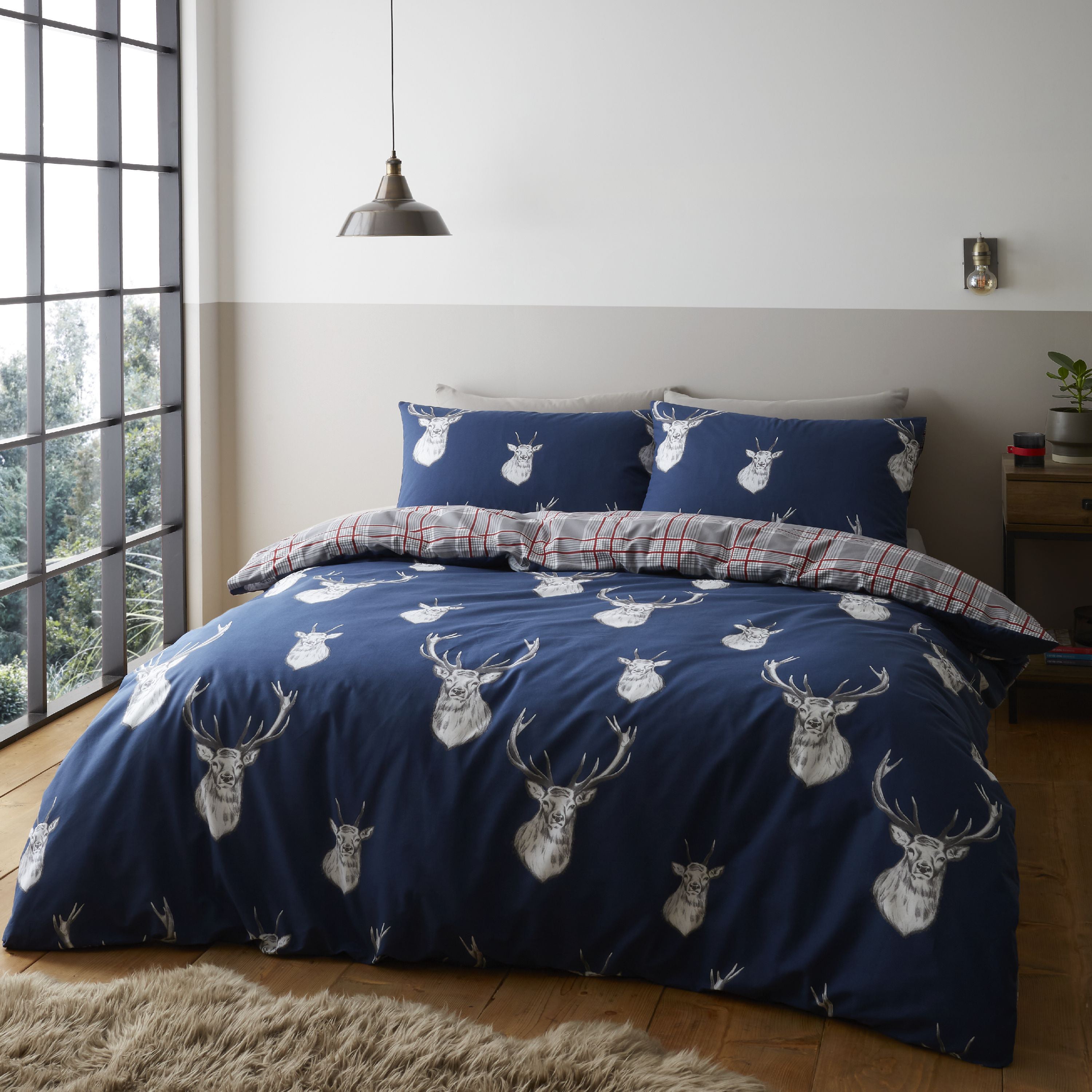 Catherine Lansfield Stag Navy Duvet Cover And Pillowcase Set Navy Bluewhite