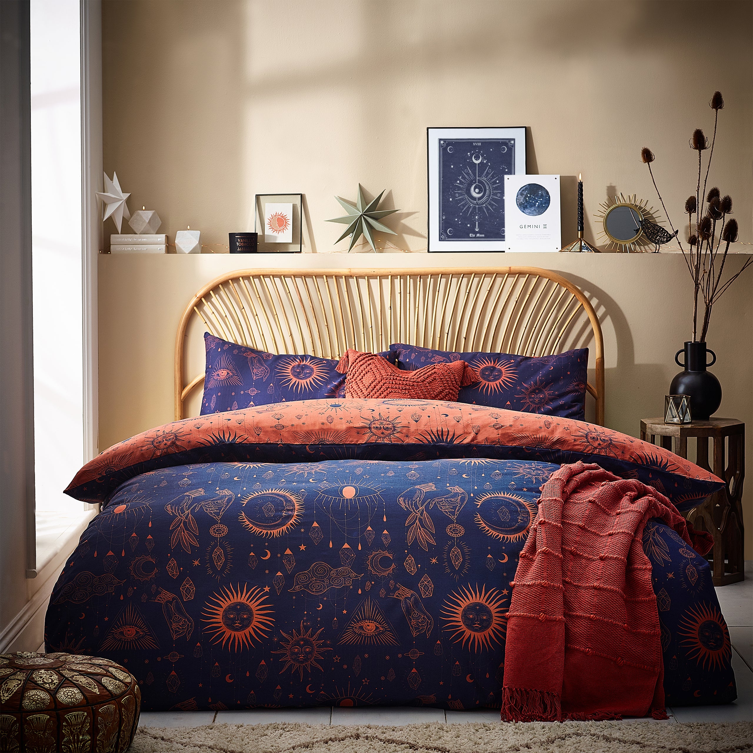 furn. Constellation Brown Duvet Cover & Pillowcase Set
