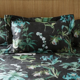Iris Botanical Black Oxford Pillowcase