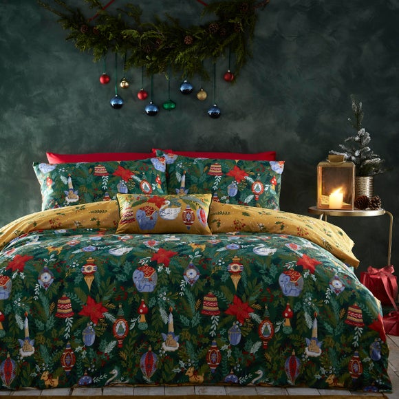 Furn Deck The Halls Pine Green Duvet Cover And Pillowcase Set