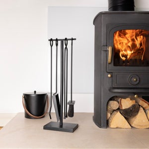 Snug - Fireside Redwood Iron 5 Piece Fireside Companion Set