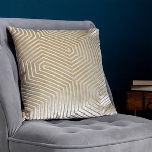 Paoletti Evoke Square Cushion