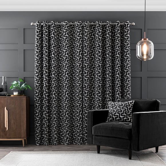 Carousel navigation image position 4 of 8