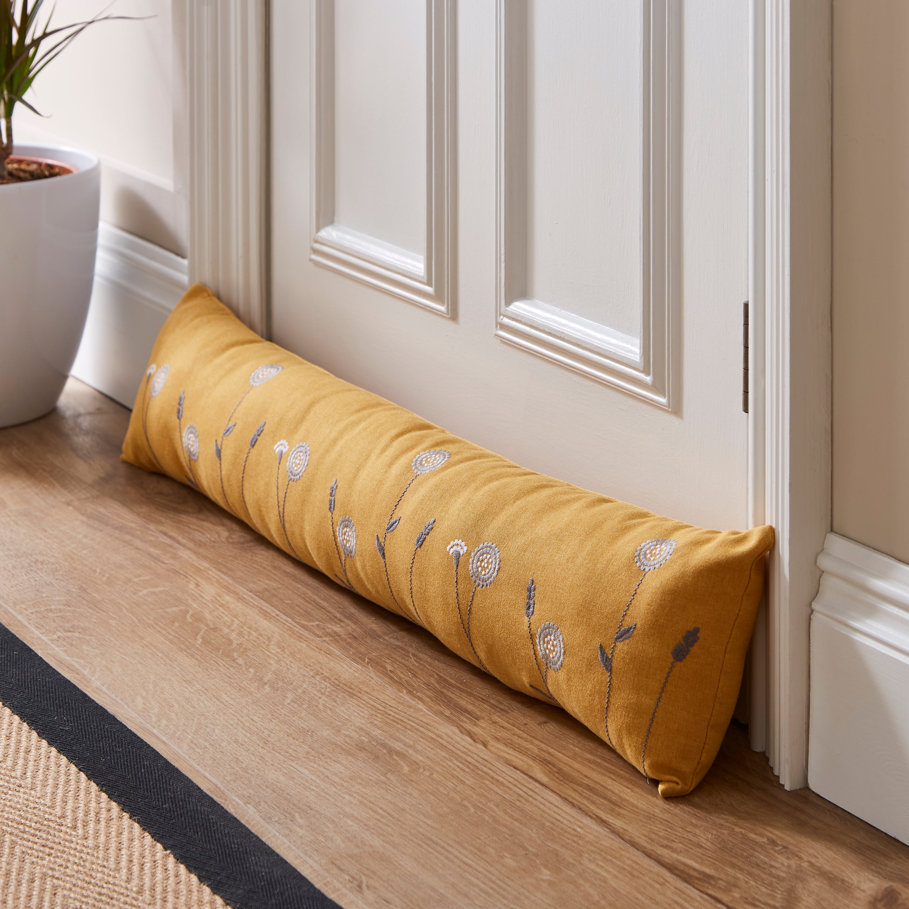 What draught excluders are available? – Draught Proofing Advice