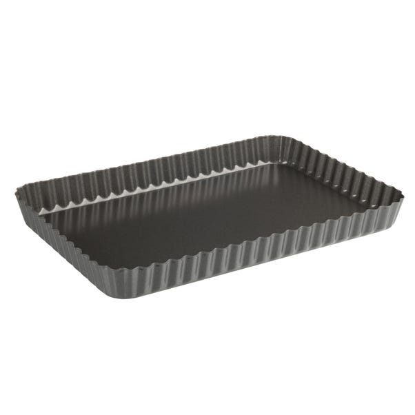 Luxe 31cm Rectangular Loose Base Fluted Quiche Pan image 1 of 2