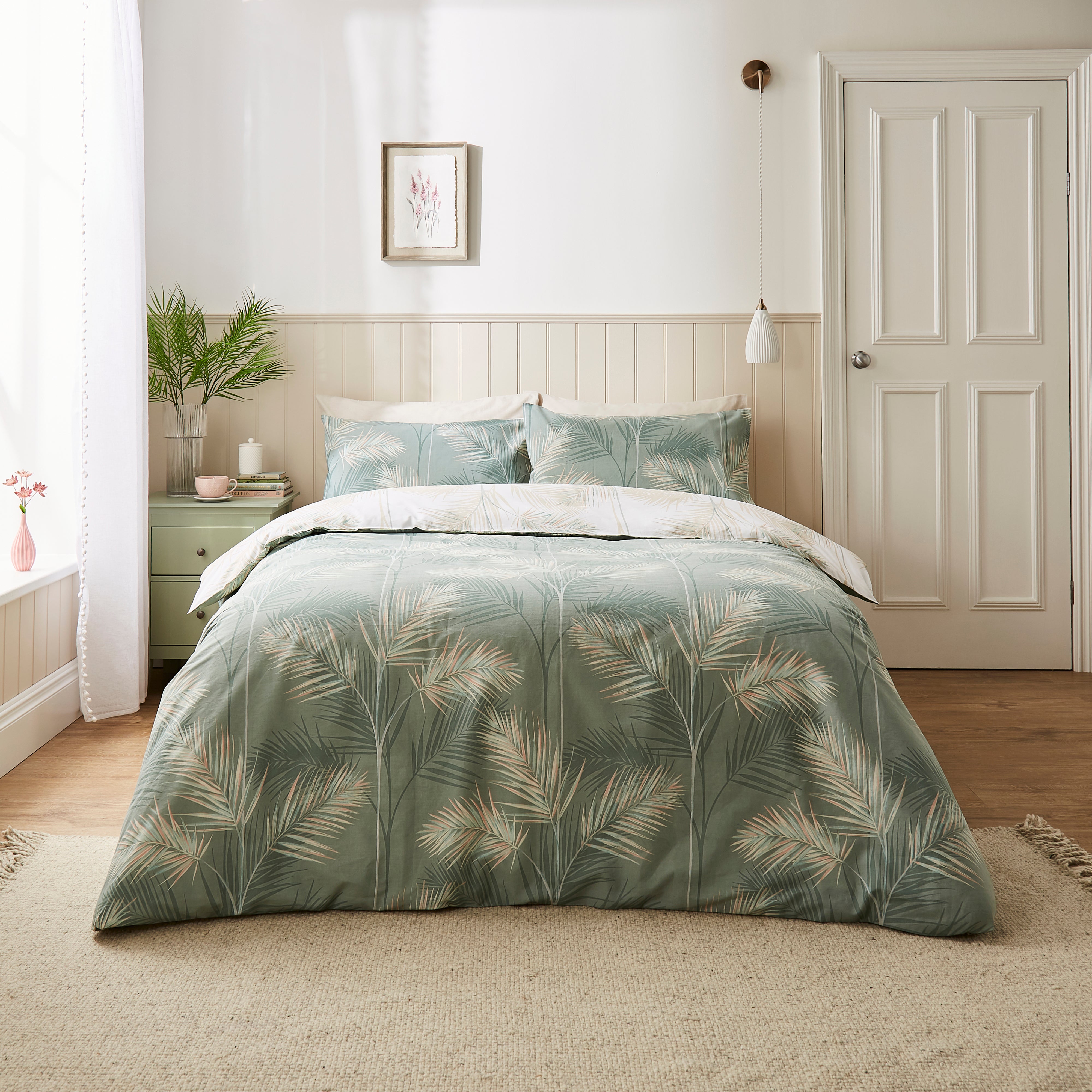 Priya Palm Green 100 Cotton Duvet Cover And Pillowcase Set Greenwhite