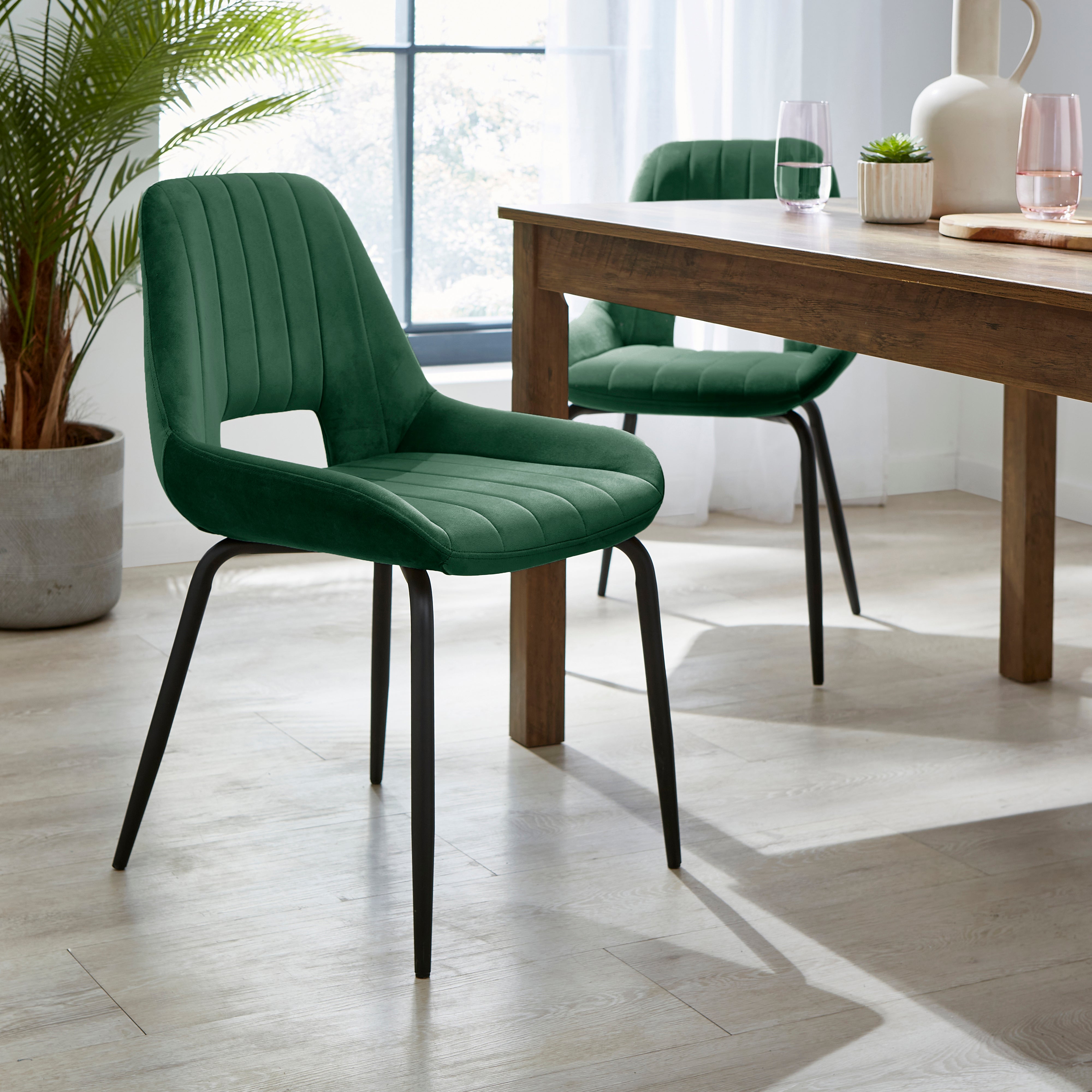 Arden Set Of 2 Dining Chairs Velvet Green