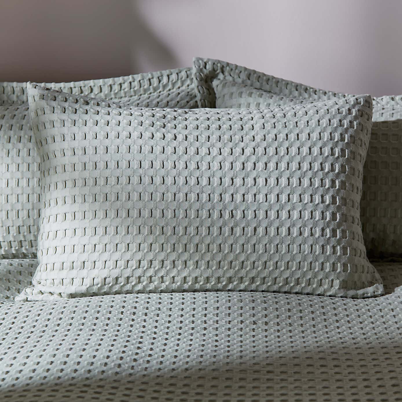 Carousel zoom image position 2 of 5