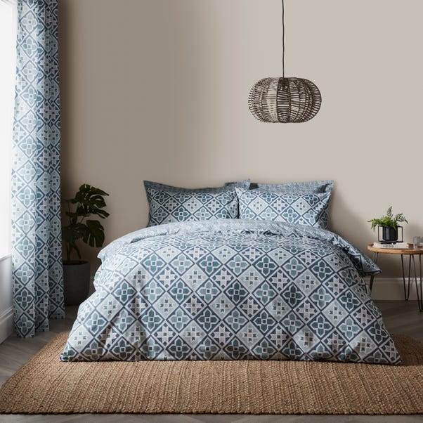 Global Tile Blue Duvet Cover and Pillowcase Set image 1 of 5