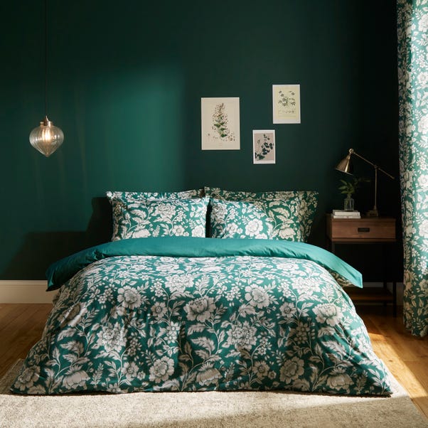 Floral Trail Emerald Duvet Cover and Pillowcase Set image 1 of 5