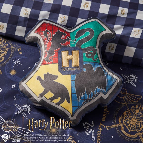 Harry Potter Crest Cushion image 1 of 4