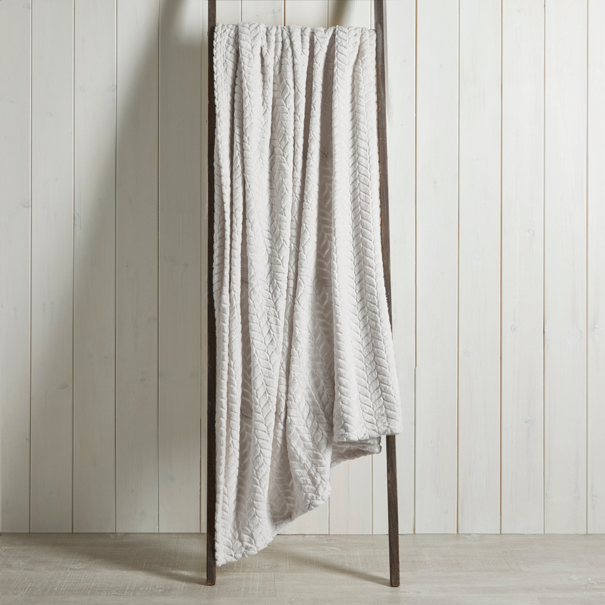 Amelia Recycled Throw 200cm X 200cm Chalky White