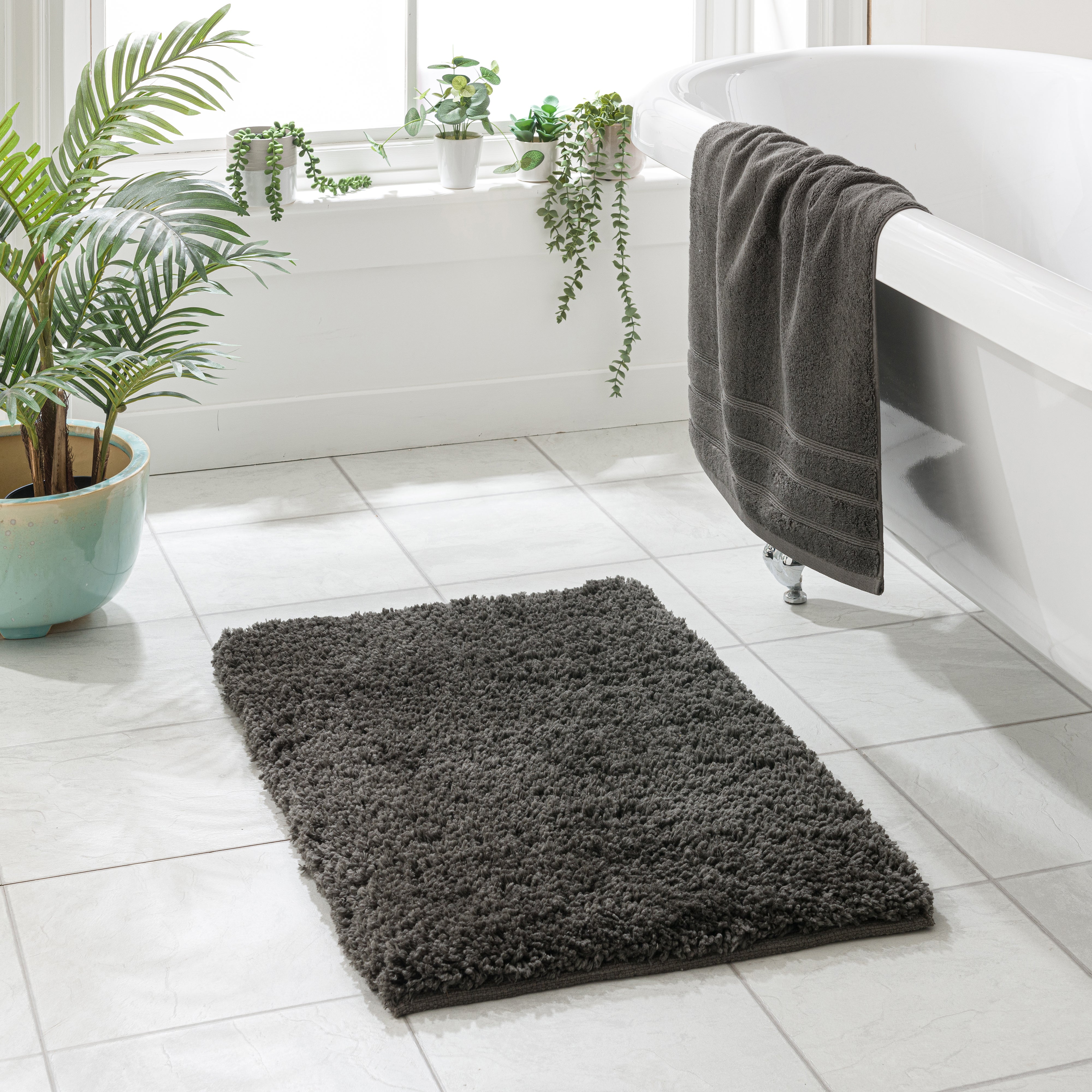 19 Beautiful Options For Choosing Bathroom Rug  Extra large bathroom rugs,  Large bathroom rugs, Large bath rugs