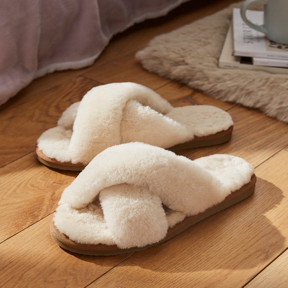 Sheepskin sliders online