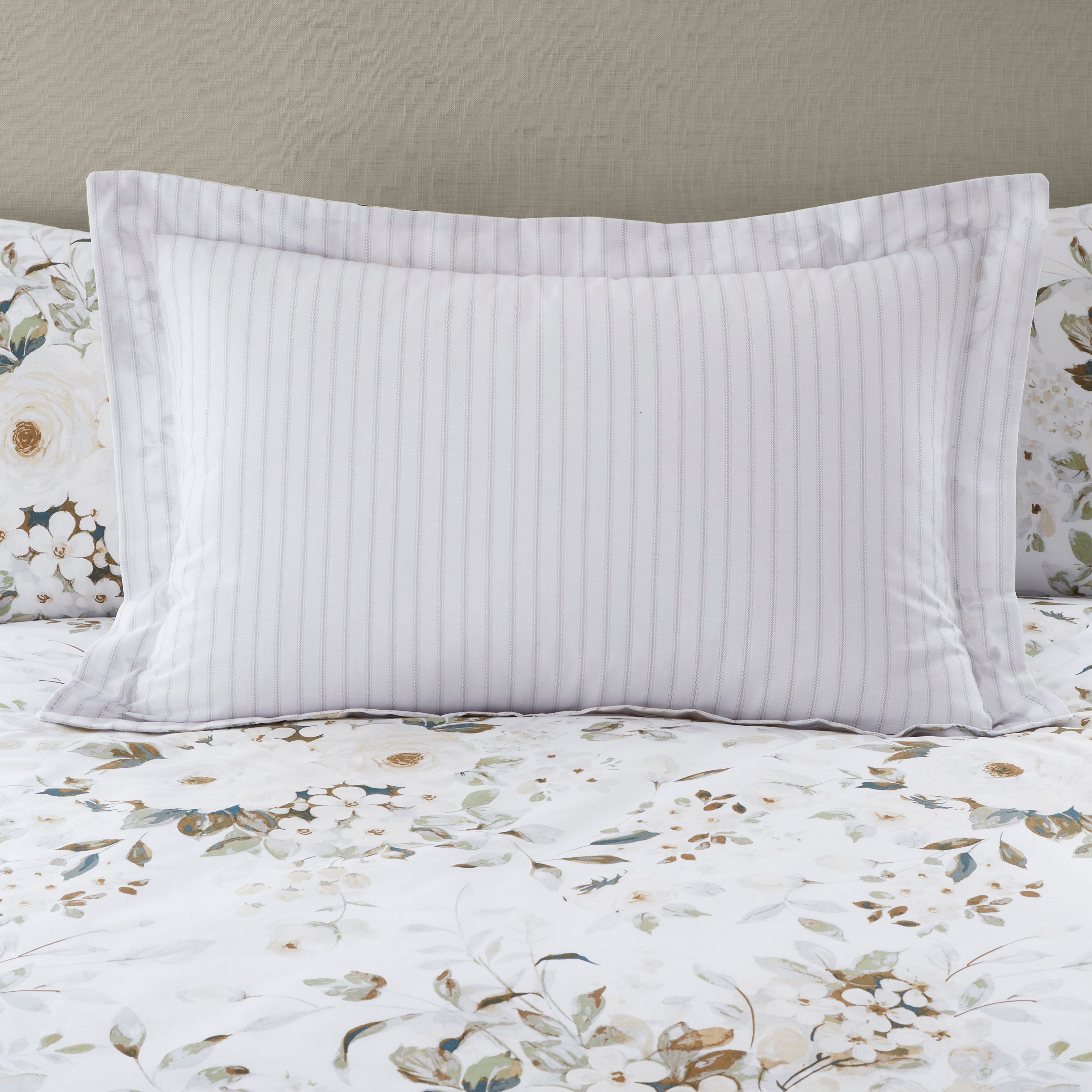 Carmel White Oxford Pillowcase | Dunelm