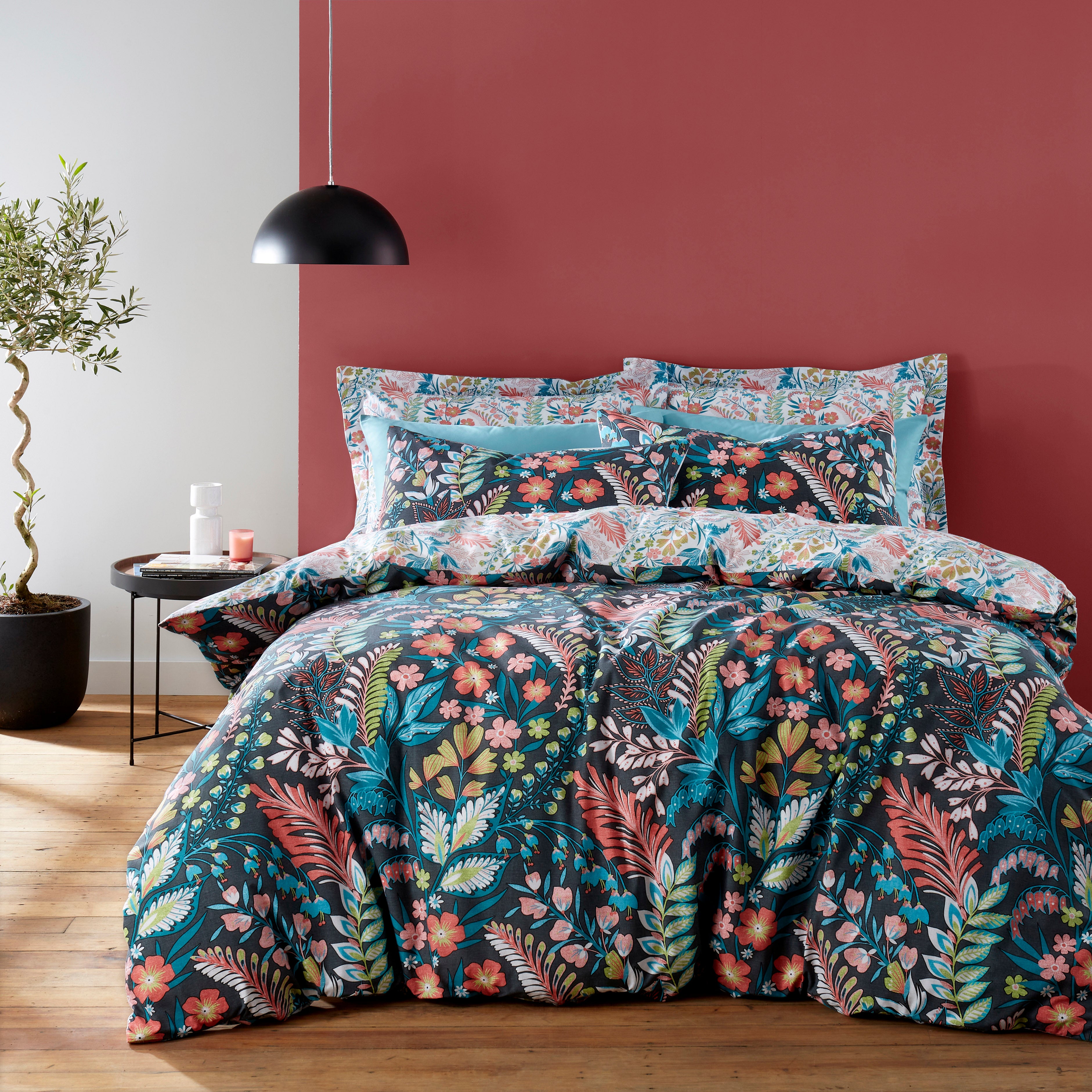 Kannika Black Duvet Cover Pillowcase Set Blackgreenorange