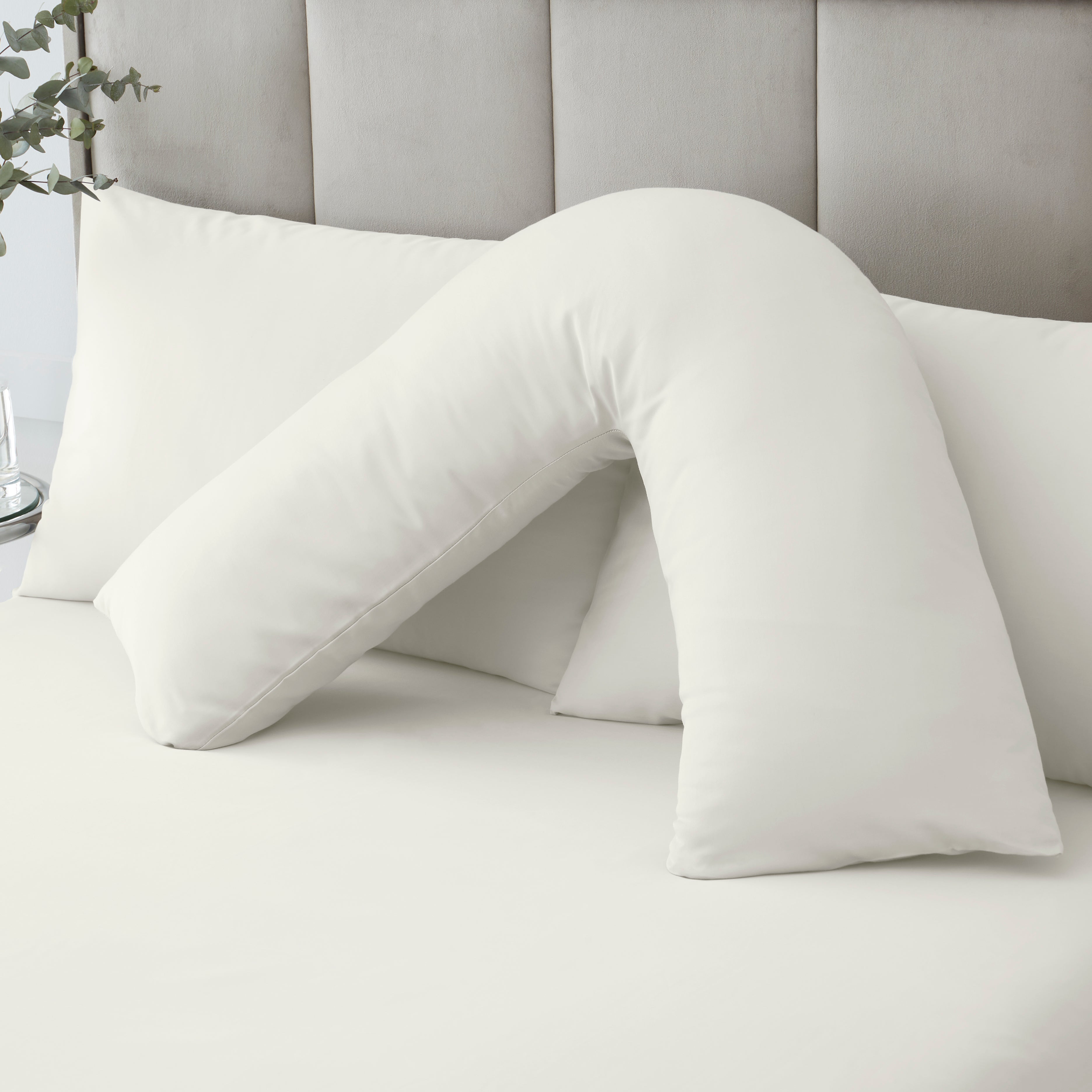 Hotel 230 Thread Count Cotton Sateen V Shape Pillowcase White