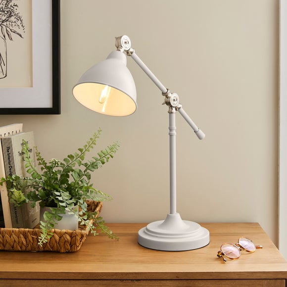 Lever arm store desk lamp