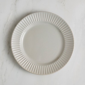 Hampton Side Plate, Grey