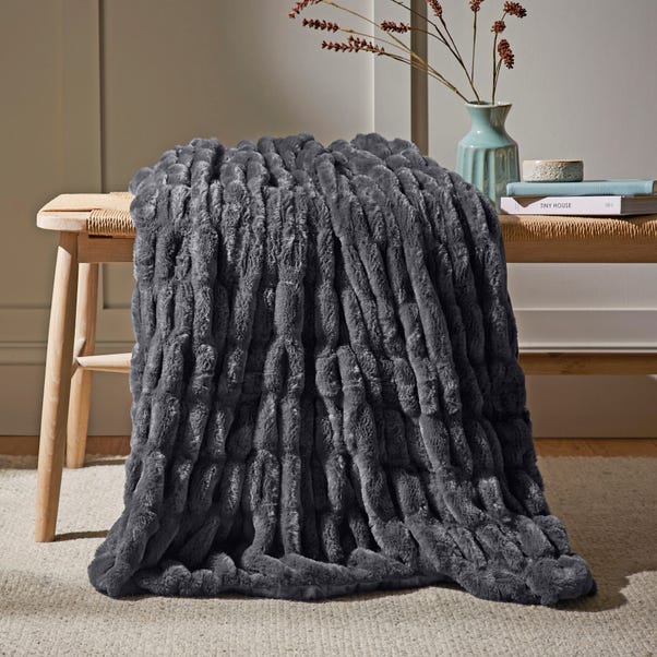 Ruched Faux Fur Throw | Dunelm