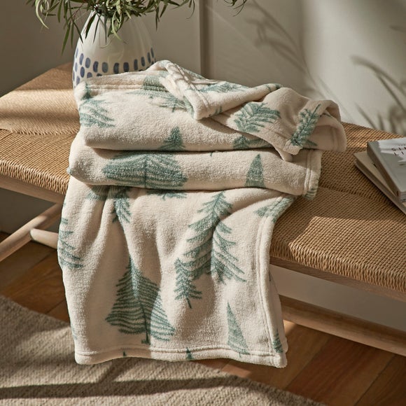 Dunelm discount green throw