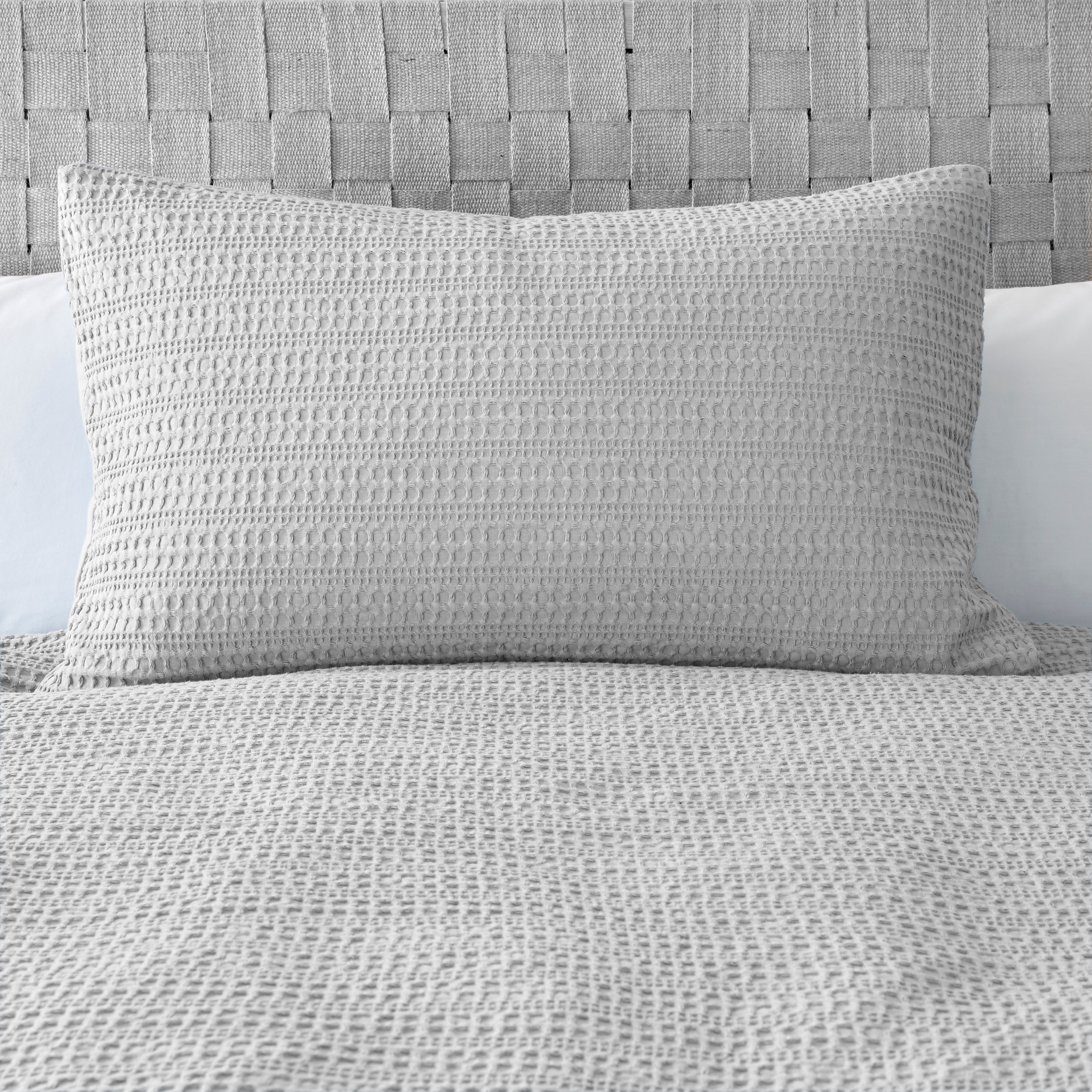 Amberley Waffle Standard Pillowcase Silver