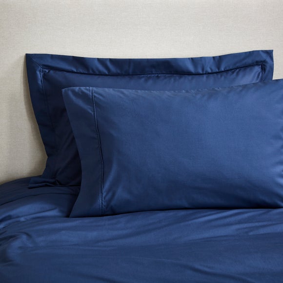 Carousel navigation image position 3 of 6