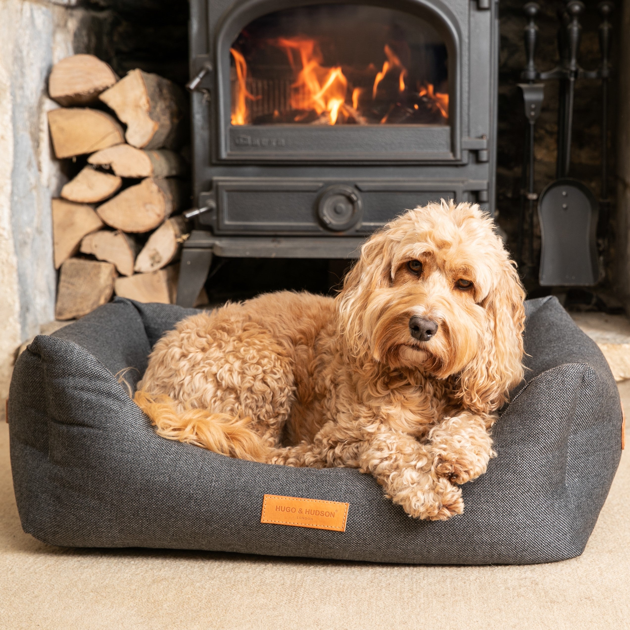 Hugo & Hudson Luxury Box Dog Bed Charcoal