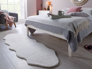 Supersoft Double Pelt Faux Fur Washable Rug