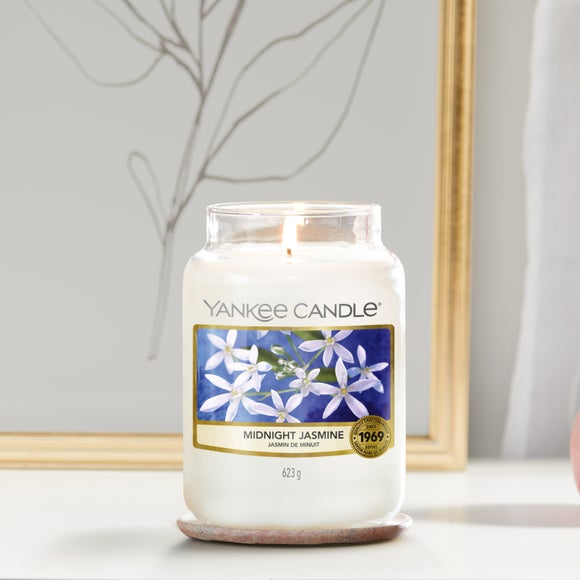 Yankee candle store midnight jasmine