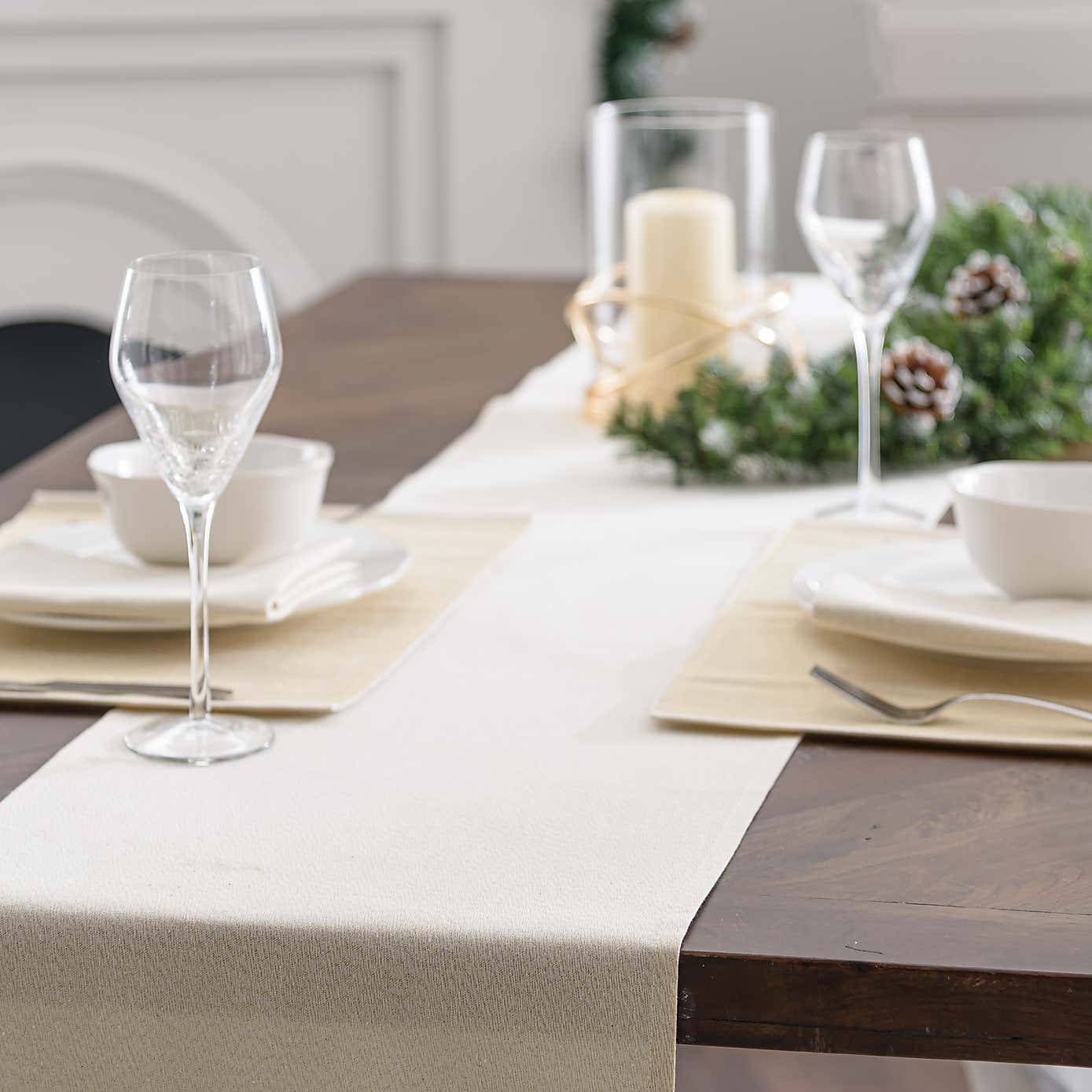 Carousel zoom image position 2 of 4