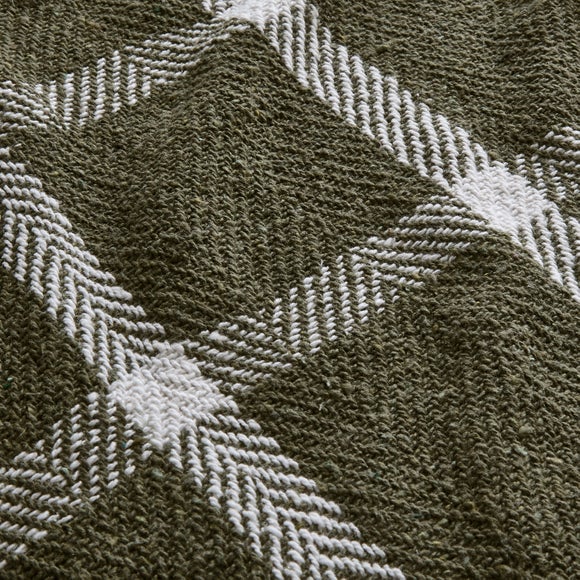 Carousel navigation image position 3 of 5