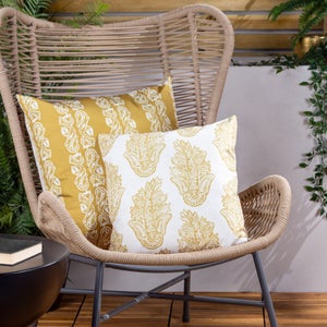 Paoletti Kalindi Paisley Outdoor Cushion
