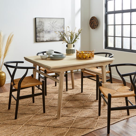 Mango wood on sale pedestal table