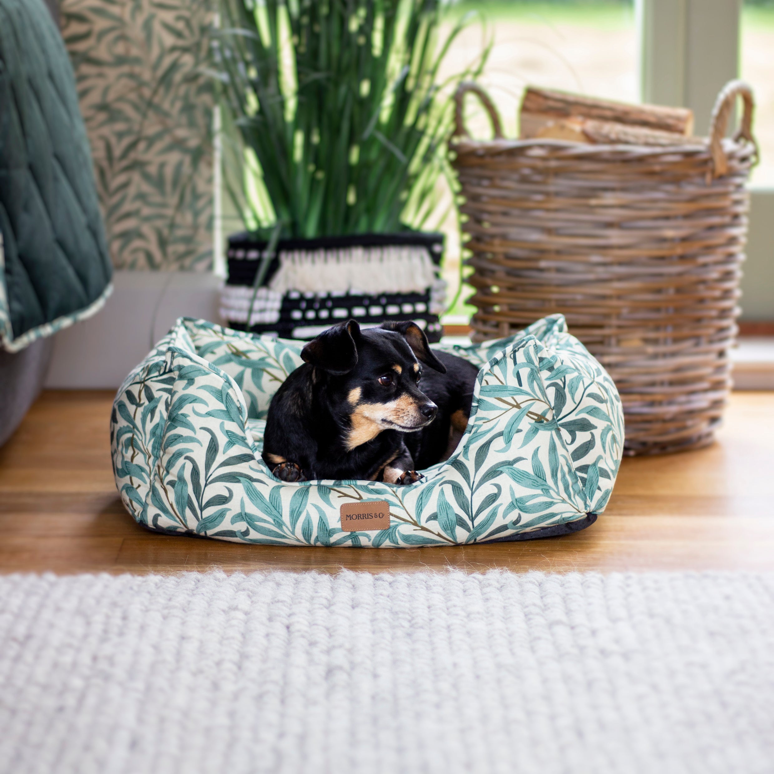 Morris & Co Willow Boughs Pet Box Bed Green