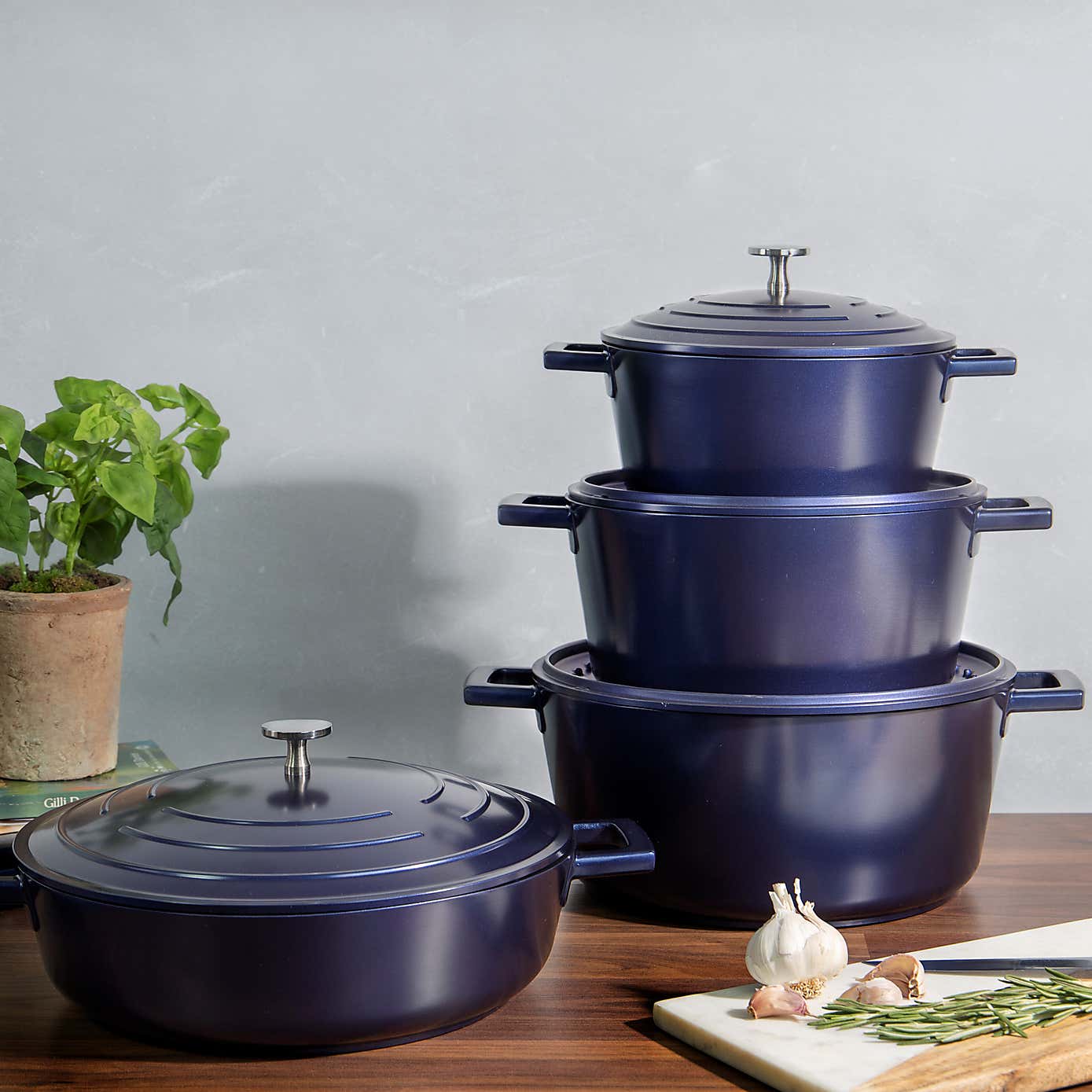 Carousel zoom image position 2 of 5