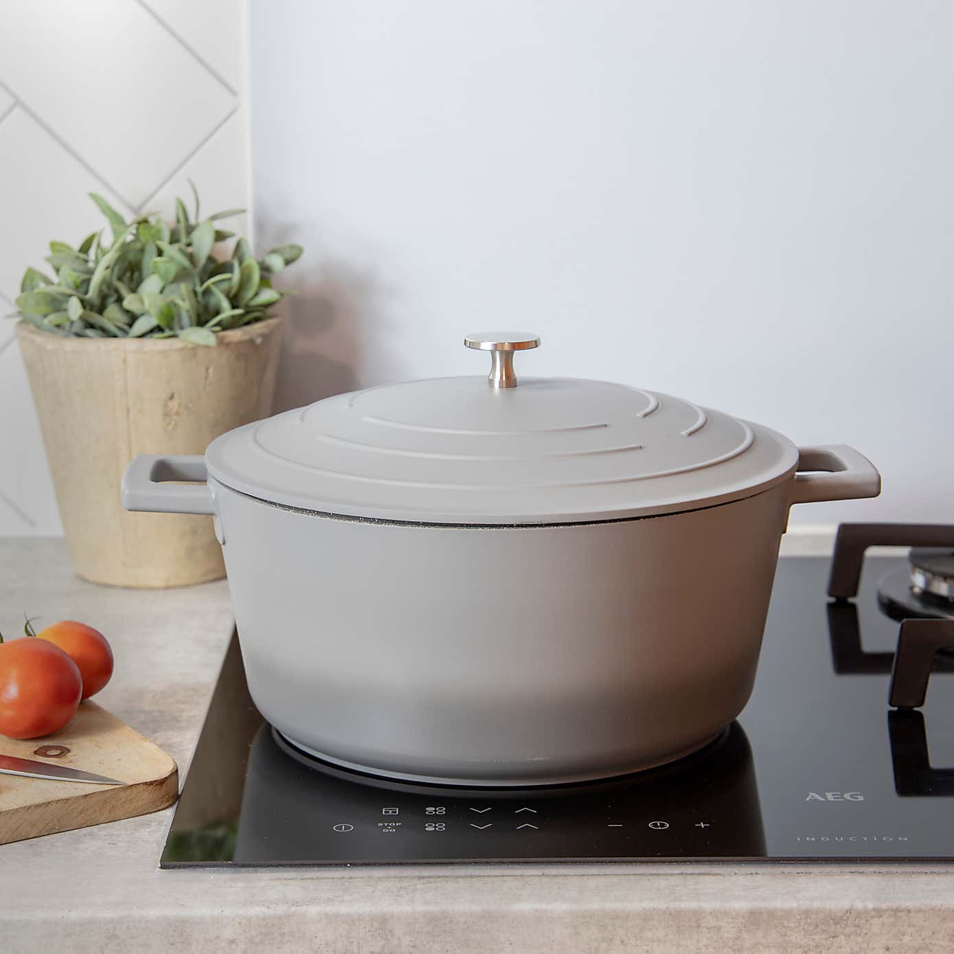 Carousel zoom image position 4 of 10