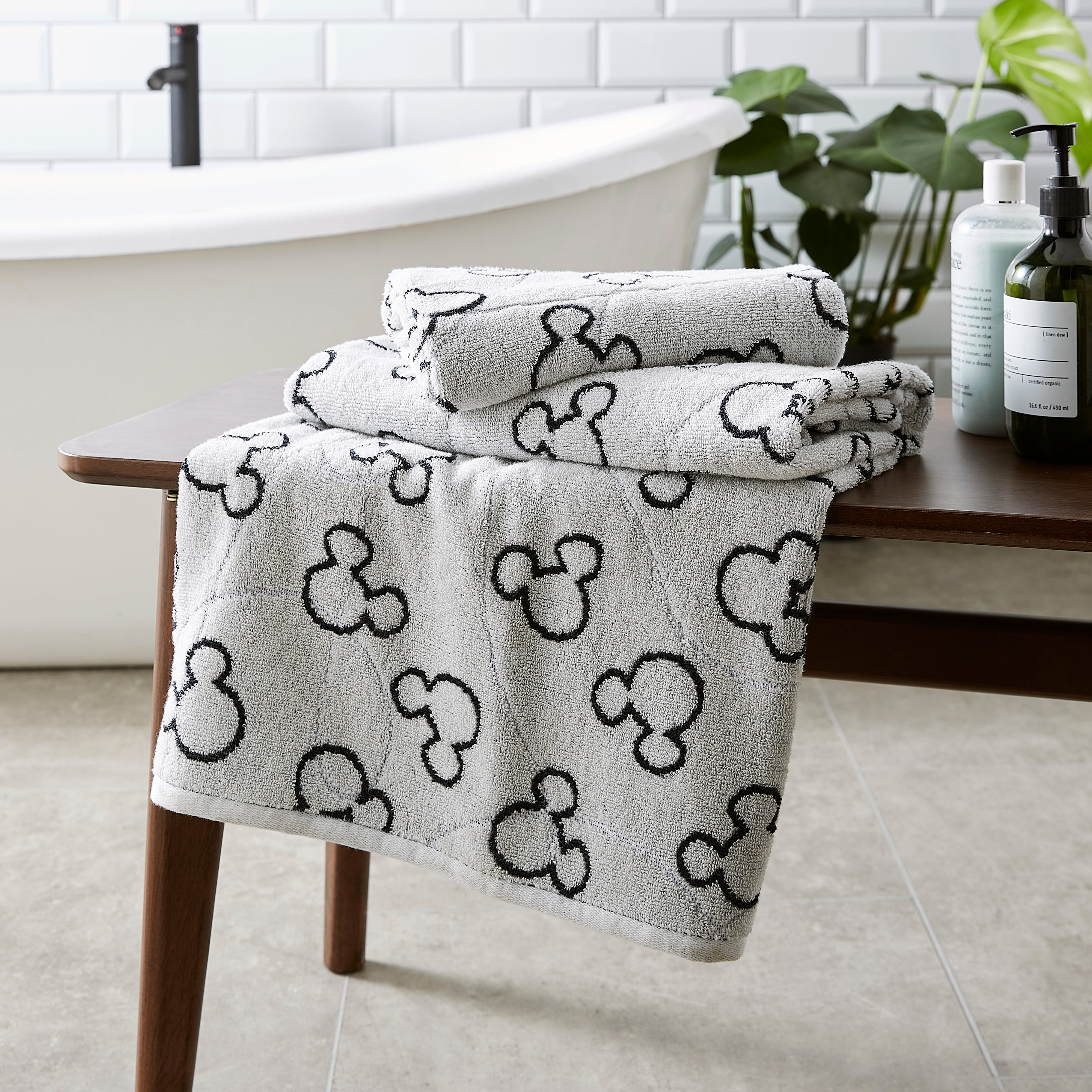 Disney Mickey Mouse Monochrome Jacquard Towel