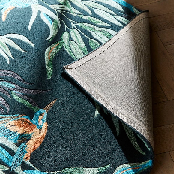 Carousel navigation image position 3 of 4