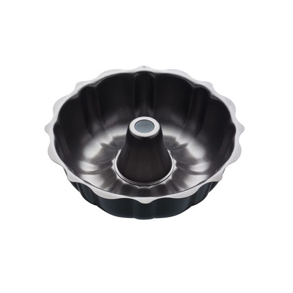 MasterClass Non Stick Fluted Cake Pan Round 27cm image 1 of 8