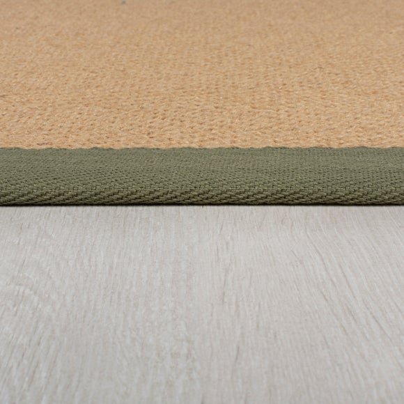 Carousel navigation image position 4 of 6