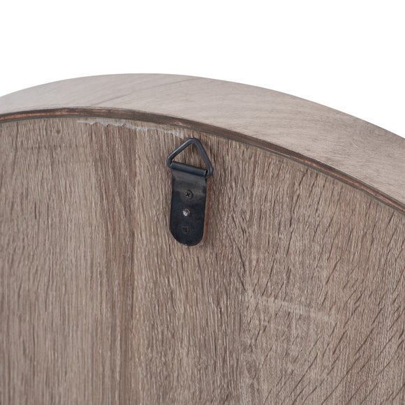 Carousel navigation image position 4 of 6