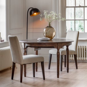 Cedar & Sage Matola 4-6 Seater Round Extendable Dining Table