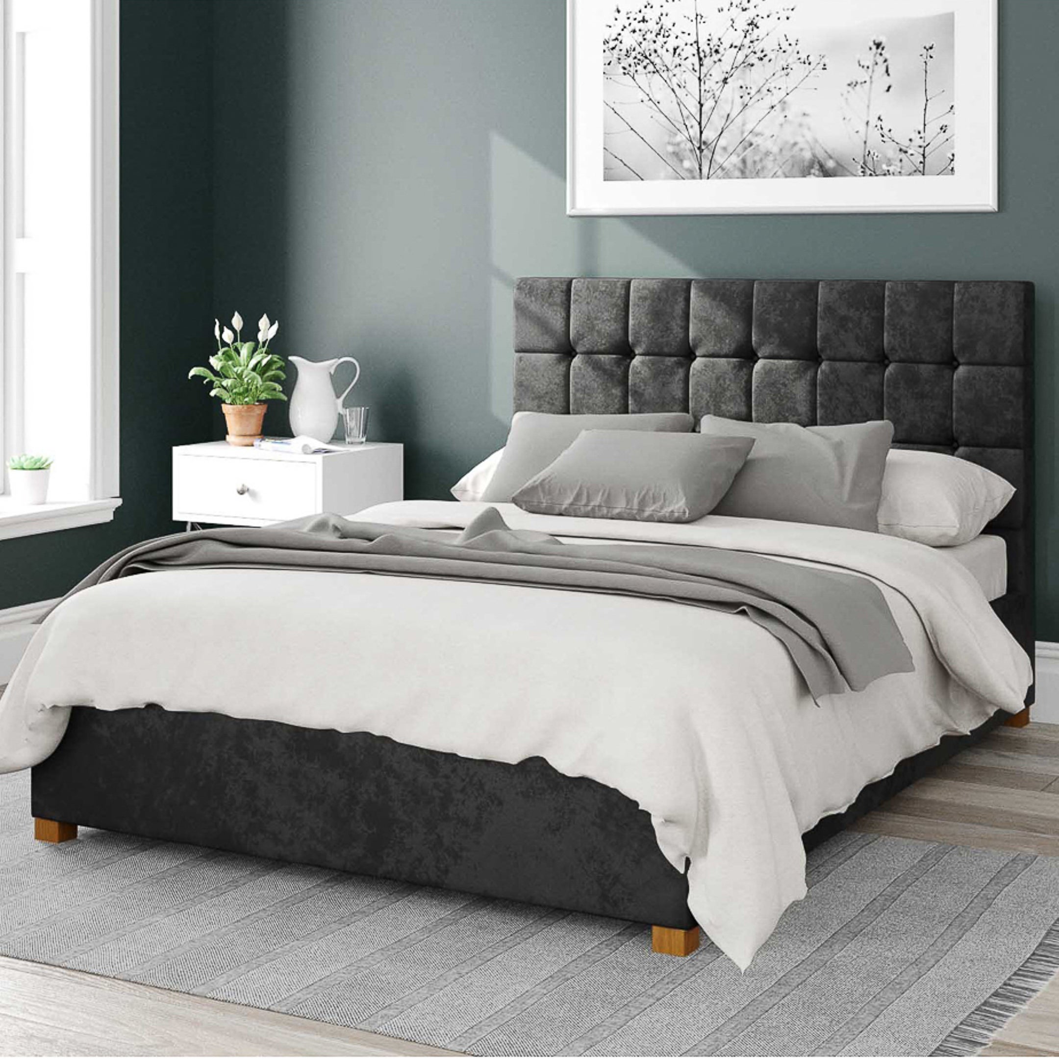 Sinatra Mirazzi Velvet Ottoman Bed Black