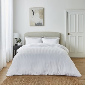 Super Soft White Stripe Duvet Cover and Pillowcase Set