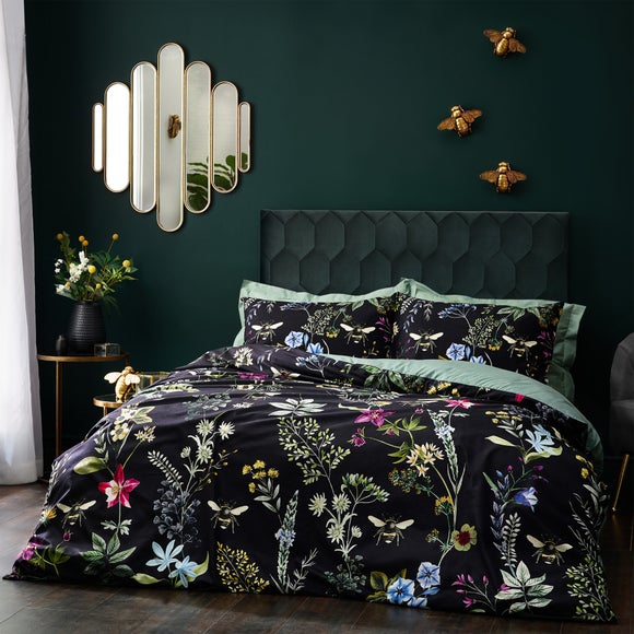 Wylder Midnight Bee Velvet Duvet Cover Pillowcase Set Black