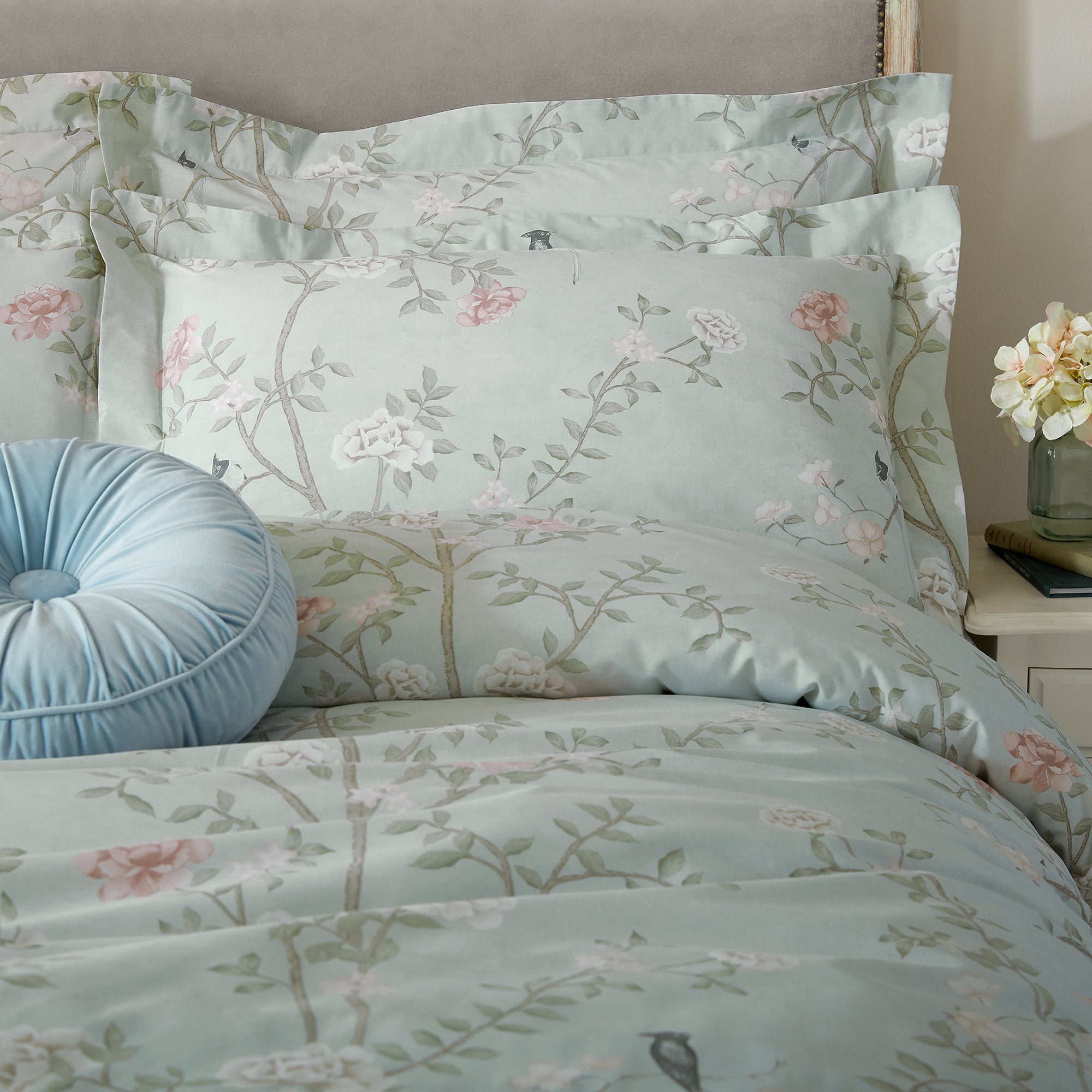 Holly Willoughby Jacinta Green Duvet Cover & Pillowcase Set | Dunelm